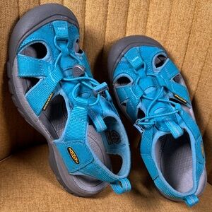 Keen Kids Teal and Gray Sandals
